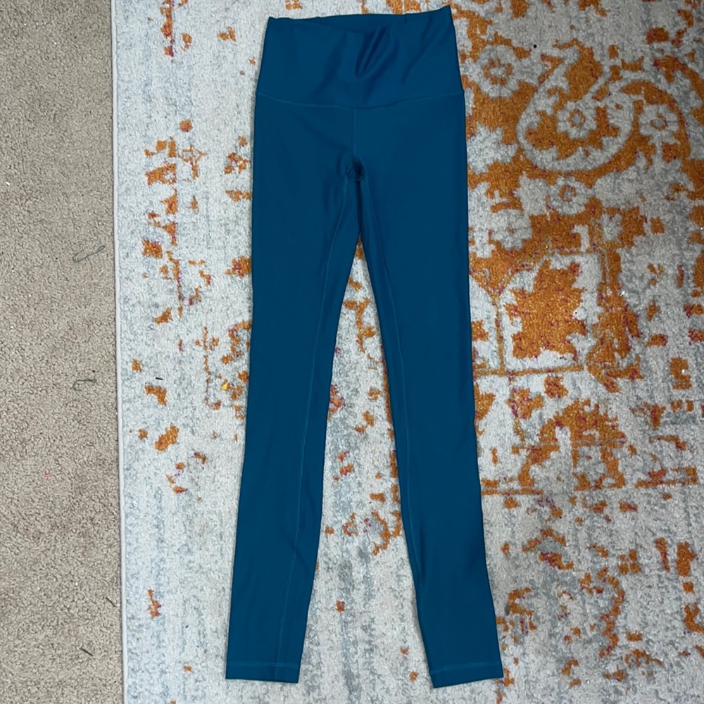 Lululemon 25”